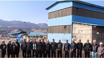 بازدید علمی دو روزه دانشجویان مهندسی معدن دانشگاه گناباد از معدن زغال‌سنگ پروده و ویزیتورسنتر و موزه ژئوپارک جهانی طبس